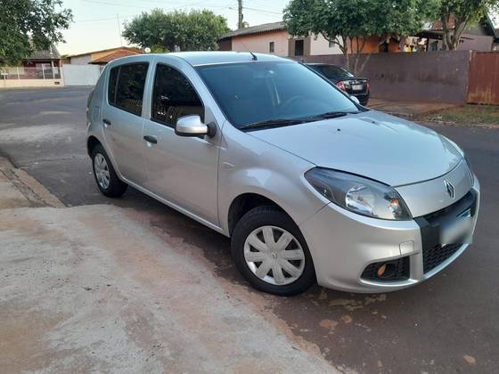 RENAULT SANDERO 1.0 EXPRESSION 16V FLEX 4P MANUAL